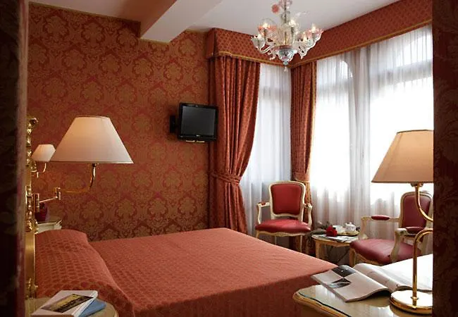 Hotel Torino Venice 3*,