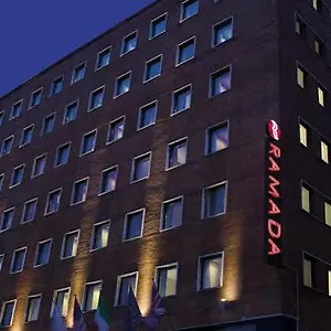 ramada-naples.hotels-amalfi.com/