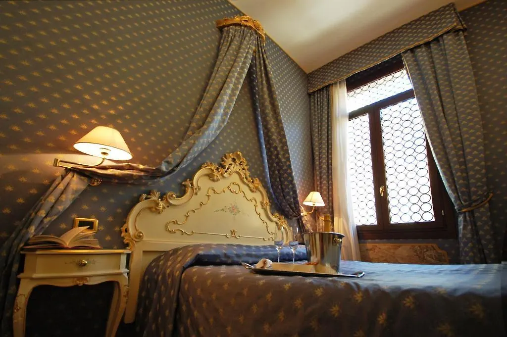 Hotel Torino Venice